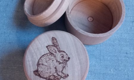 Holzdose "Häschen"